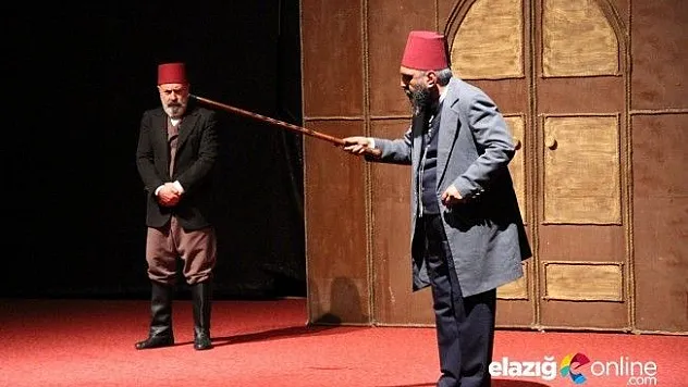 Ahmet Yenilmez ve Zülfü Demirtaş Gakgolardan ''Usta'' Tiyatrosu!