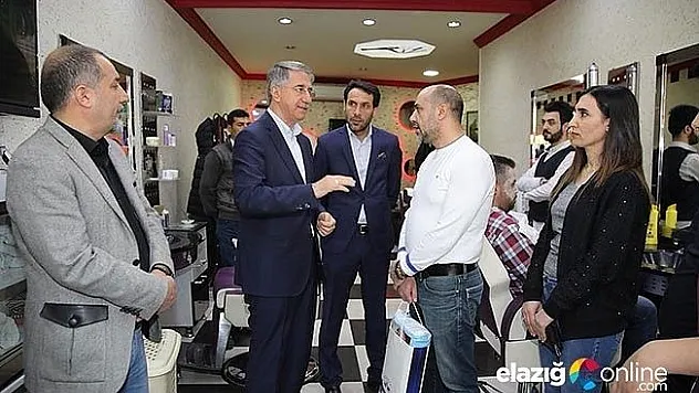 Belediyeden kuaförlere tek kullanımlık havlu