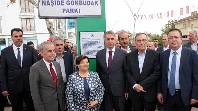 Elazığ'da Yazar Naşide Gökbudak'ın ismi parka verildi