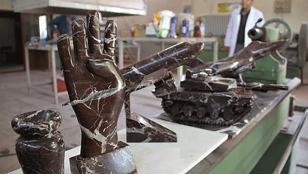 Atık mermerler sanata dönüşüyor