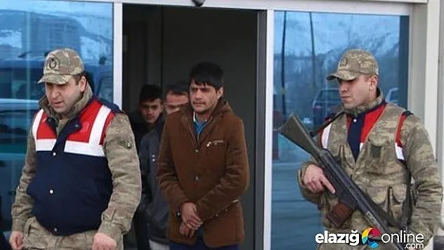 Bir minibüste 22 mülteci yakalandı