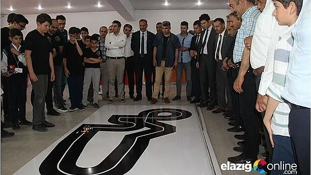 Elazığ'da 'Robotlar' yarıştı