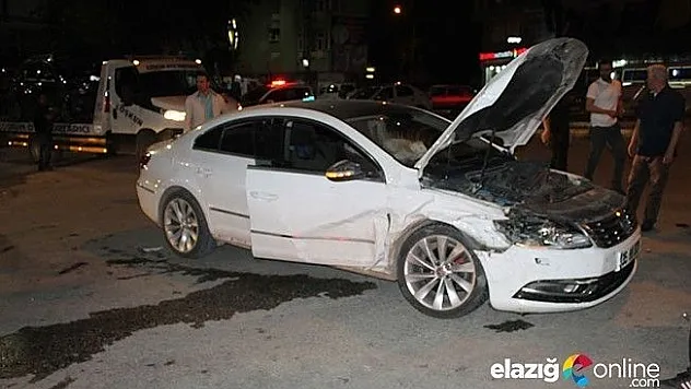 Elazığ'da trafik kazası: 4 yaralı