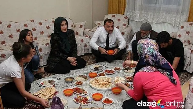 Vali GAKGO mesaisini vatandaşa harcıyor