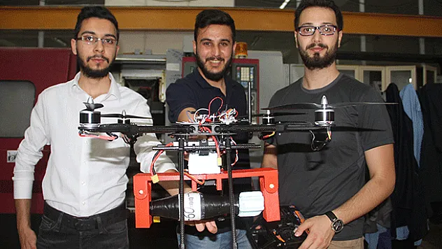 Öğrencilerden roket atan 'İHA'