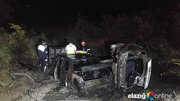 Tunceli'de kaza sonrası iki araç yandı, 4 kişi yaralandı