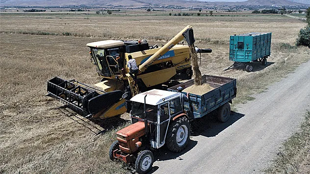 1 milyon dekar alanda hububat hasadı