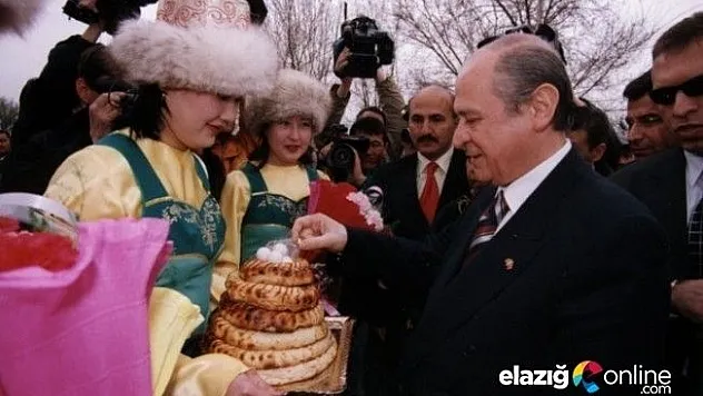 Bahçeli'nin Başlattığı  'Askıda Ekmek Projesi' Geniş Yankı Buldu!