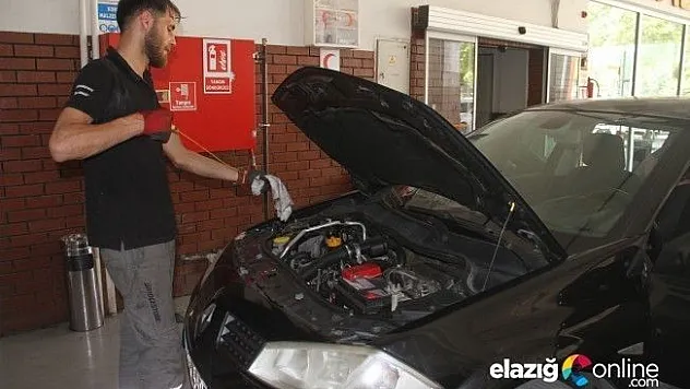 Ustalar Uyardı Tatile Çıkmadan Araç Bakımı Şart!