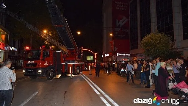 Malatya'da otel yangını korkuttu