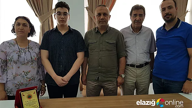 YKS Elazığ birincisi &quotDeneme çözmek bana çok şey kattı'