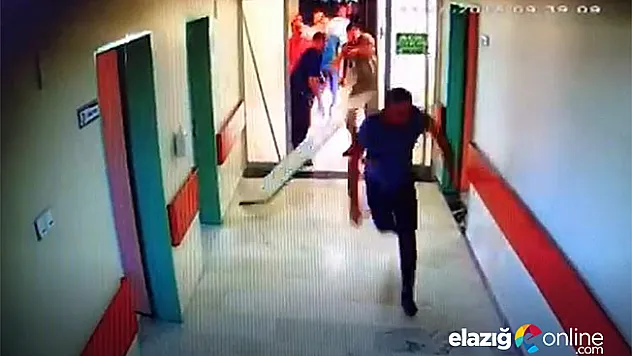 Yoğun bakım kapısını kırıp doktora saldırdılar