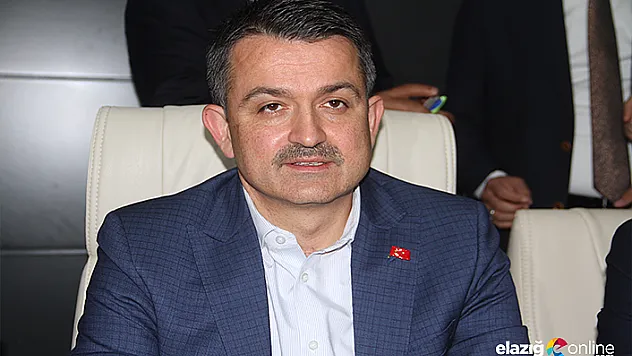 Pakdemirli: &quotTarım bana göre savunma sanayisinden de önemli&quot