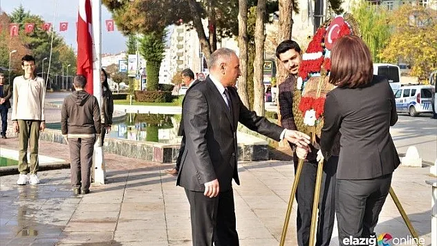 Elazığ'da 24 Kasım Öğretmenler Günü Kutlamaları