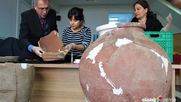 Harput'tan çıkan tarihi eserler 'Puzzle' gibi birleştiriliyor