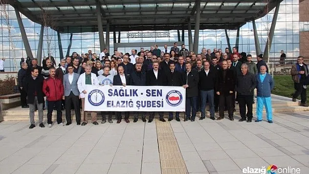 Elazığ'da sağlık çalışanları, düzenleme istedi
