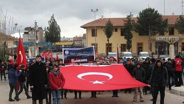 Elazığ'da 'Sarıkamış Şehitlerine Saygı Yürüyüşü'