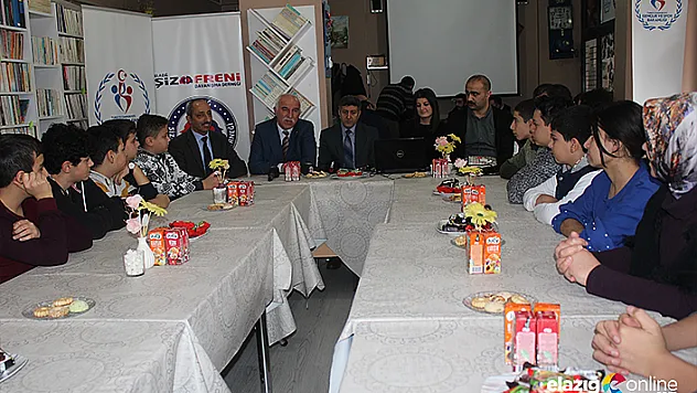 Öğrencilere yönelik &quotsigara ve teknoloji bağımlılığı&quot ile ilgili seminer verildi