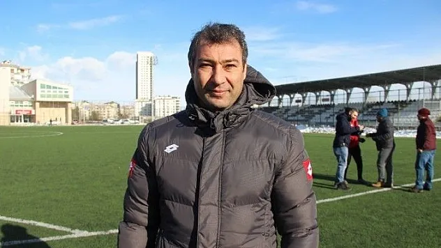 Orhan Kaynak:&quotBütün kulüpler maça, biz kongreye odaklandık&quot