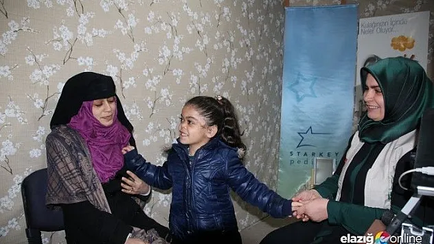 Suriyeli küçük kız, ilk defa duydu