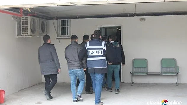 Elazığ merkezli FETÖ operasyonu: 5 şüpheli adliyeye sevk edildi