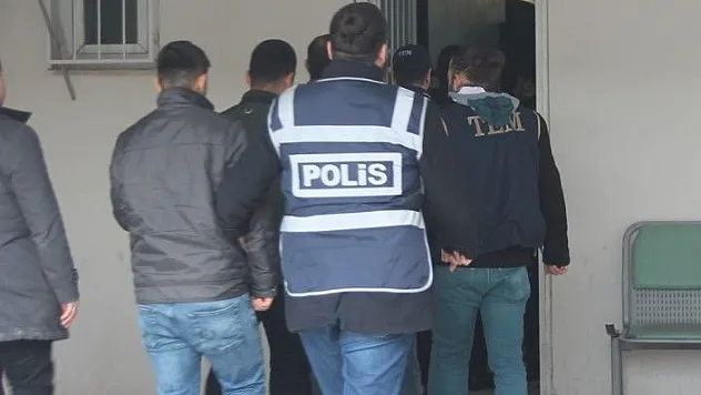 Elazığ merkezli FETÖ operasyonunda 2 tutuklama