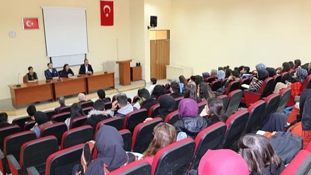 FÜ'de 'Sosyal Hizmet Uygulamaları' semineri