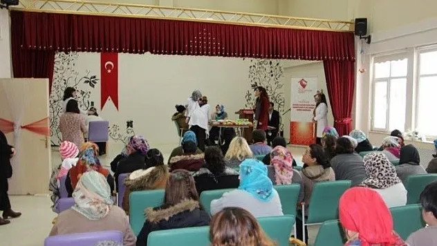 60 hastaya göz ve diş sağlığı taraması yapıldı