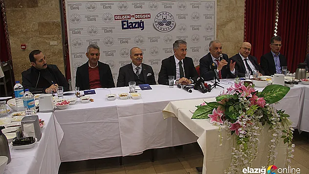 Düzenlenen istişare toplantısında iş dünyası bir araya geldi