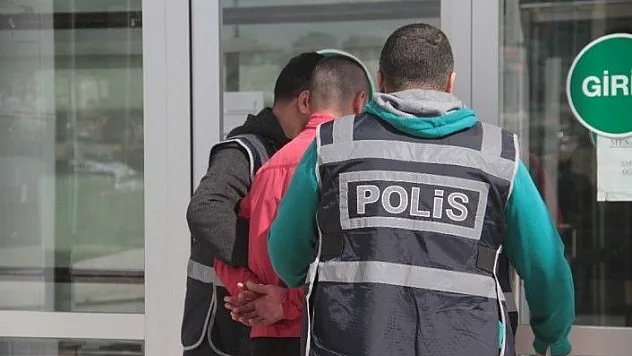 4 kişinin yaralandığı olayda tüfek kullanan şüpheli yakalandı