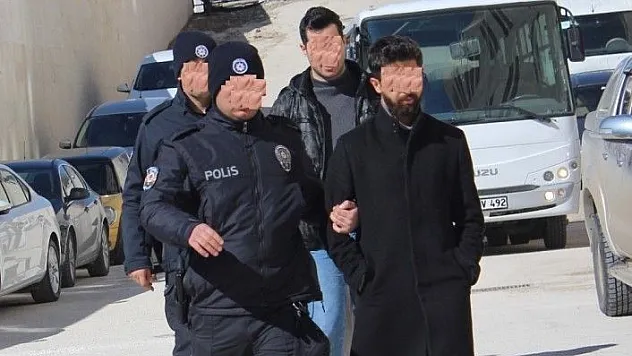 4'ü asker 5 şüpheli adliyeye sevk edildi