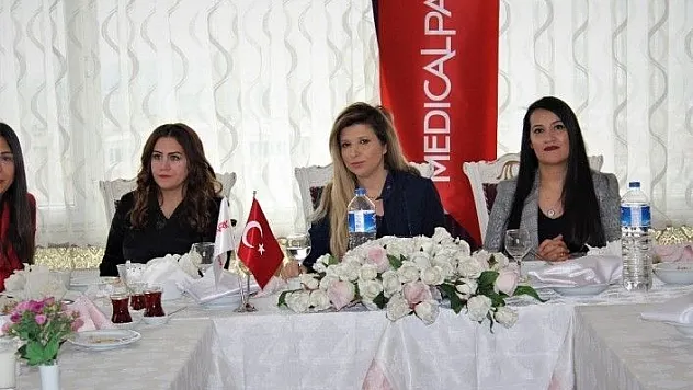 Kadınlar gününe özel program düzenlendi