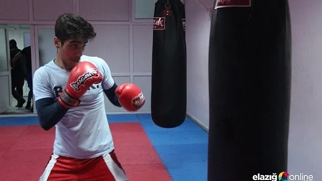 Elazığlı genç boksörün azim dolu hikayesi!
