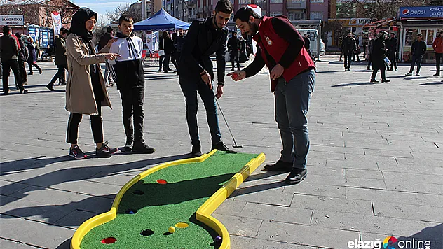 &quotMobil Gençlik Merkezi&quot ile 15 farklı sportif etkinlik