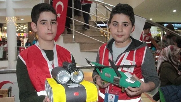 Atık malzemeler, oyuncağa dönüştü