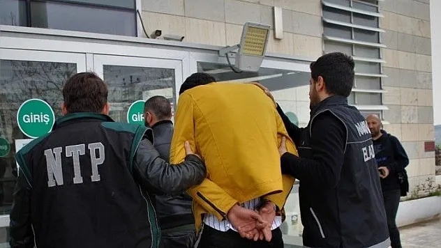 Elazığ'da uyuşturucu haplarla yakalanan şüpheli tutuklandı