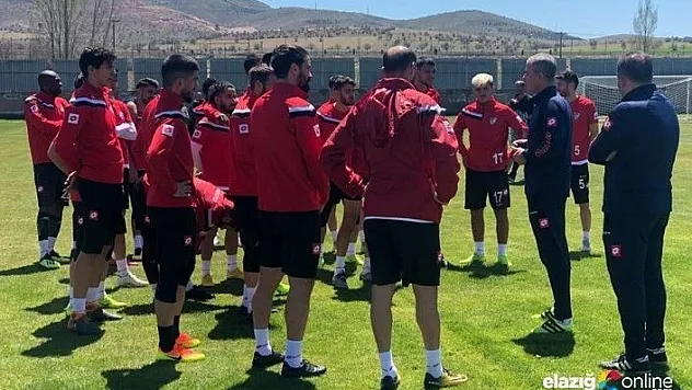 Elazığspor, İstanbul'a gitti