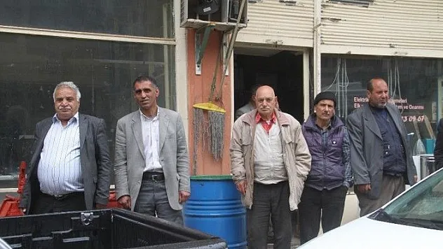 Heyelan riski bulunan Maden'de bekleyiş sürüyor