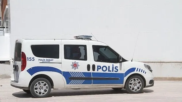 İskeleden düşen işçi, hayatını kaybetti