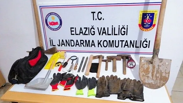 Koruma altındaki &quotEjderha Taşı&quotnı kazan 3 şüpheli yakalandı