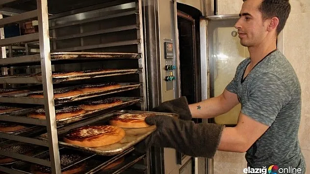 Elazığ'da Ramazan'a özel &quotNohut Ekmeği&quot