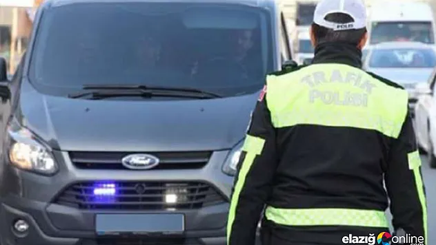 Emniyetten, çakar lamba ve abartı egzoz denetimi