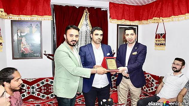 Gönül Sohbetleri'nin Konuğu İş Adamı Erol Oldu