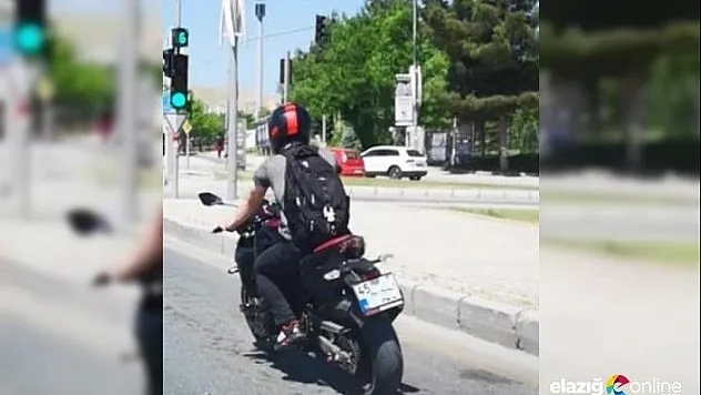 O sürücünün ehliyetinden 30 puan düşürüldü, para cezası uygulandı