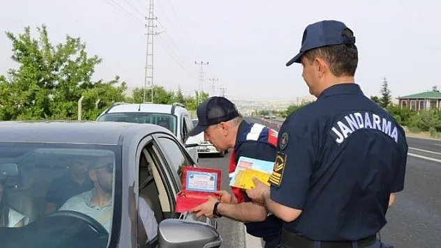 Jandarma'dan 'Uçangöz'le trafik denetimi