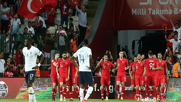 Milli takım tarihi bir zafere daha imza attı