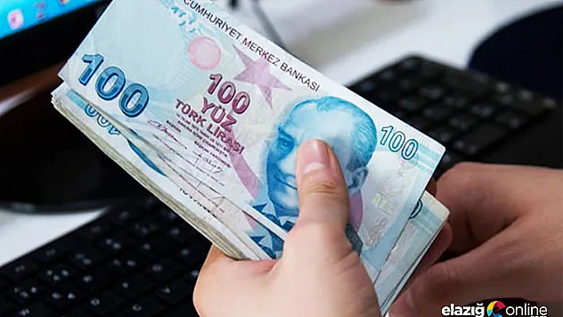 Öğrencilere yaz tatilinde 2 bin 842 lira