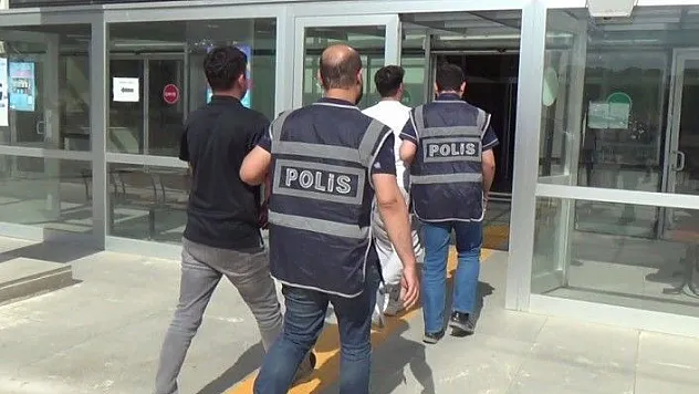 Elazığ'da FETÖ operasyonu: 2 şüpheli adliyeye sevk edildi