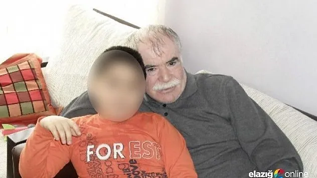 Devrilen traktörün altında kalan sürücü öldü