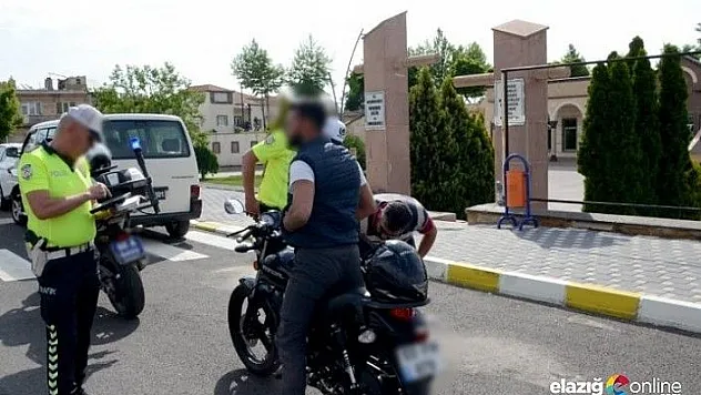 Elazığ'da 8 motosiklet trafikten men edildi